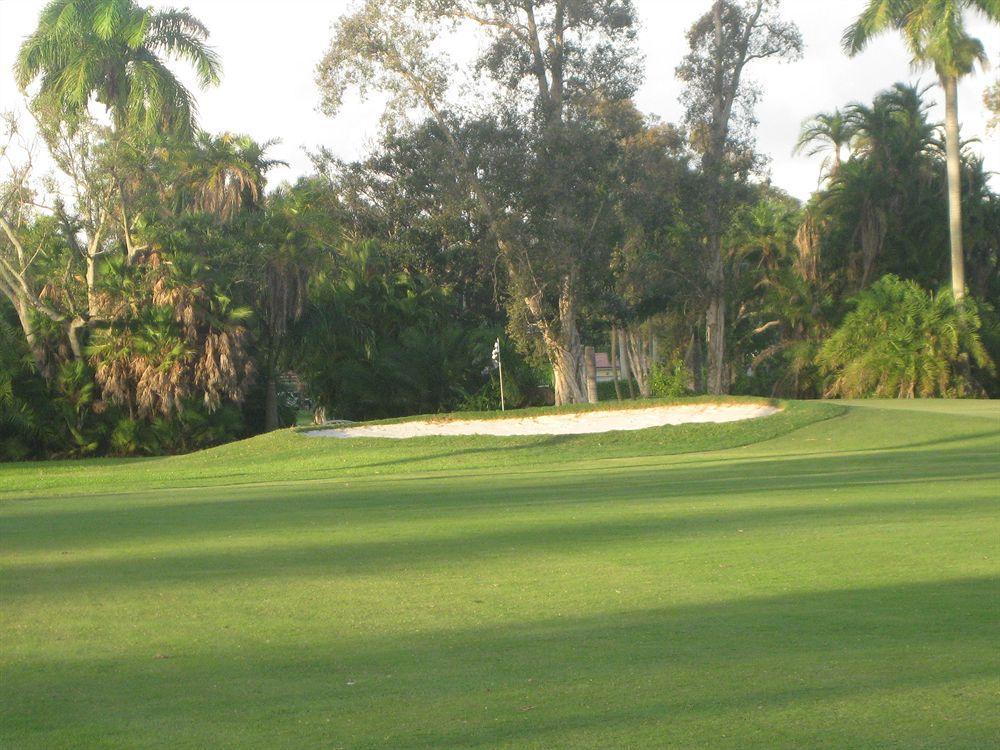 Hollywood Beach Golf Resort Eksteriør billede